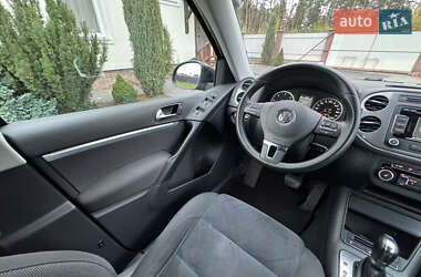 Позашляховик / Кросовер Volkswagen Tiguan 2013 в  фото 32 Позашляховик / Кросовер Volkswagen Tiguan 2013 в
