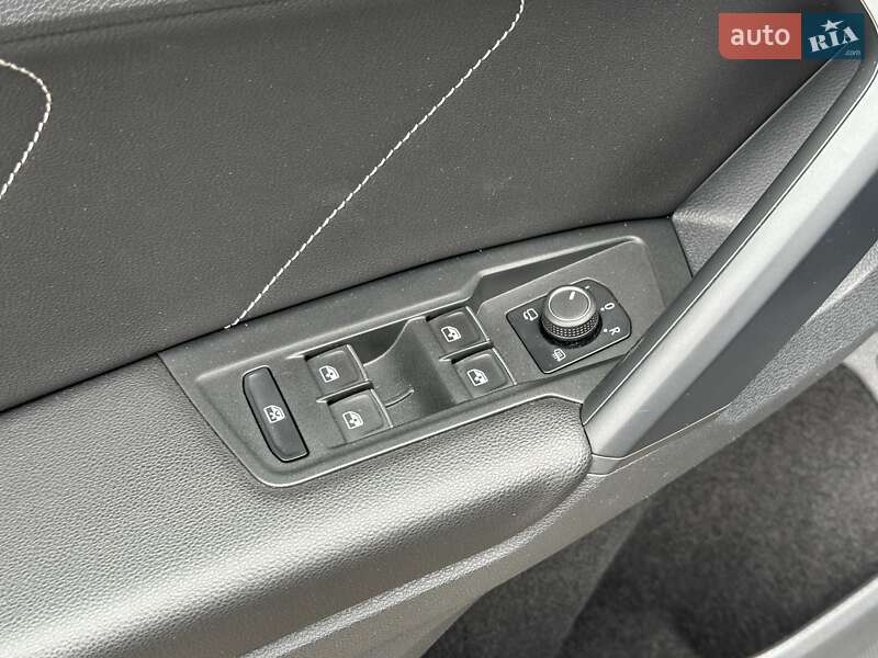 Позашляховик / Кросовер Volkswagen Tiguan 2023 в Києві