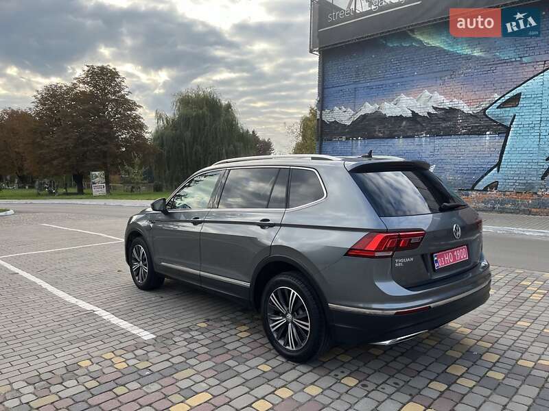 Внедорожник / Кроссовер Volkswagen Tiguan 2018 в Луцке фото 7 Внедорожник / Кроссовер Volkswagen Tiguan 2018 в Луцке