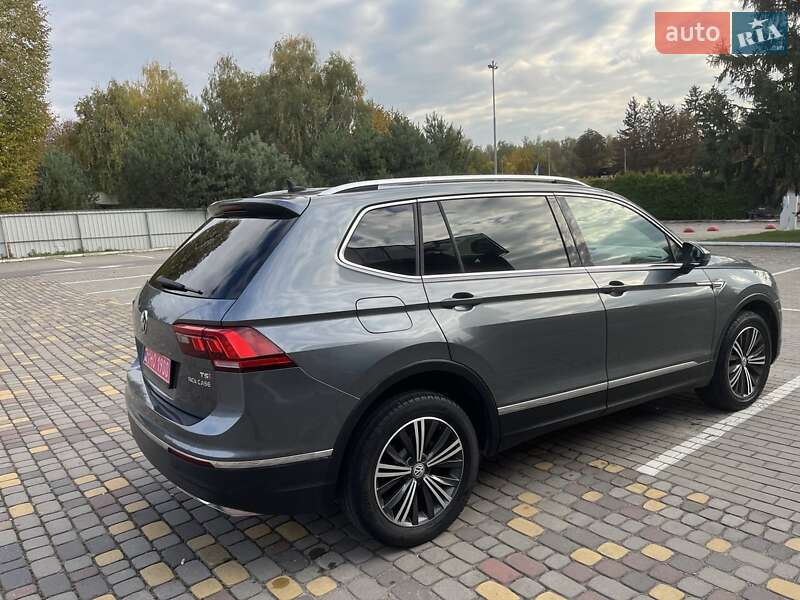 Внедорожник / Кроссовер Volkswagen Tiguan 2018 в Луцке фото 17 Внедорожник / Кроссовер Volkswagen Tiguan 2018 в Луцке