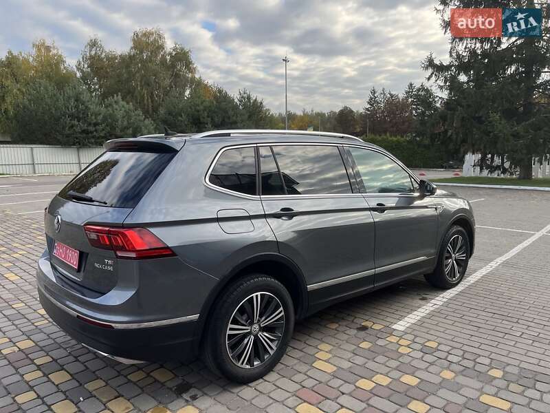 Внедорожник / Кроссовер Volkswagen Tiguan 2018 в Луцке фото 68 Внедорожник / Кроссовер Volkswagen Tiguan 2018 в Луцке