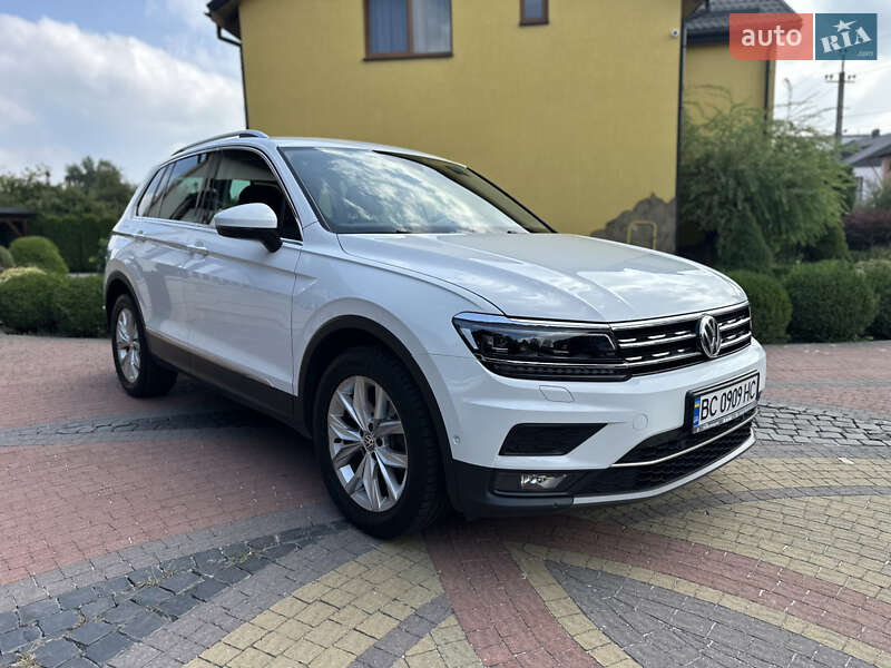 Внедорожник / Кроссовер Volkswagen Tiguan 2017 в Львове