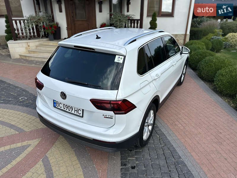 Внедорожник / Кроссовер Volkswagen Tiguan 2017 в Львове