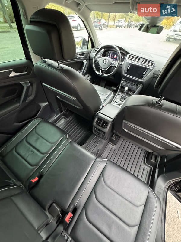 Внедорожник / Кроссовер Volkswagen Tiguan 2019 в Запорожье фото 2 Внедорожник / Кроссовер Volkswagen Tiguan 2019 в Запорожье