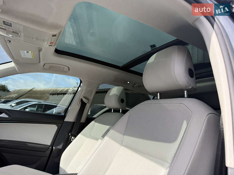 Внедорожник / Кроссовер Volkswagen Tiguan 2019 в Почаеве фото 12 Внедорожник / Кроссовер Volkswagen Tiguan 2019 в Почаеве