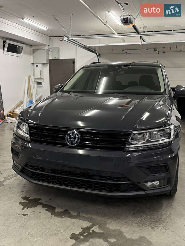 Позашляховик / Кросовер Volkswagen Tiguan 2018 в Києві фото 28 Позашляховик / Кросовер Volkswagen Tiguan 2018 в Києві