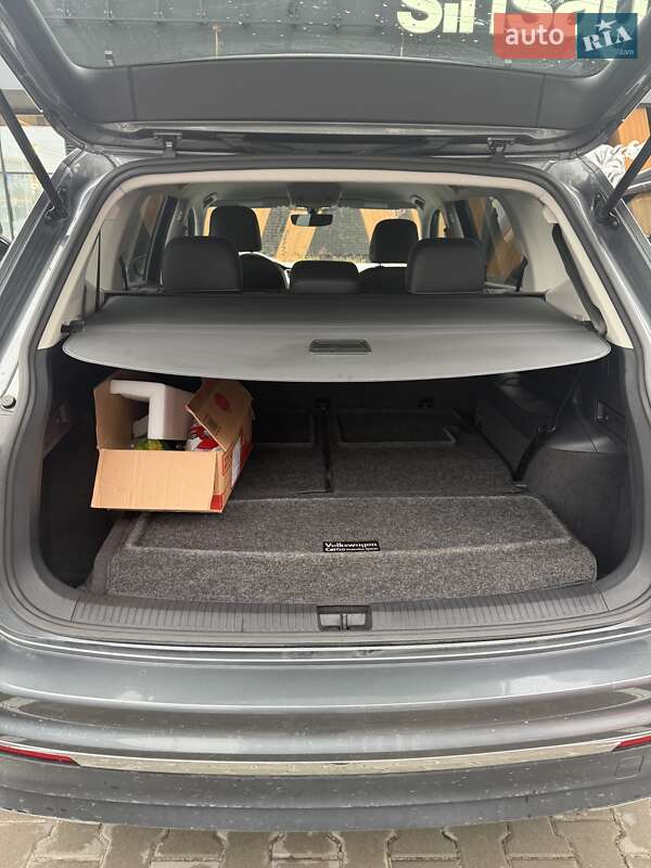 Внедорожник / Кроссовер Volkswagen Tiguan 2020 в Киеве фото 4 Внедорожник / Кроссовер Volkswagen Tiguan 2020 в Киеве