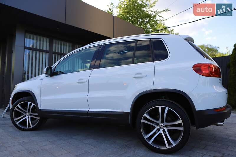 Позашляховик / Кросовер Volkswagen Tiguan 2017 в Дрогобичі