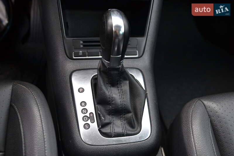 Внедорожник / Кроссовер Volkswagen Tiguan 2012 в Луцке