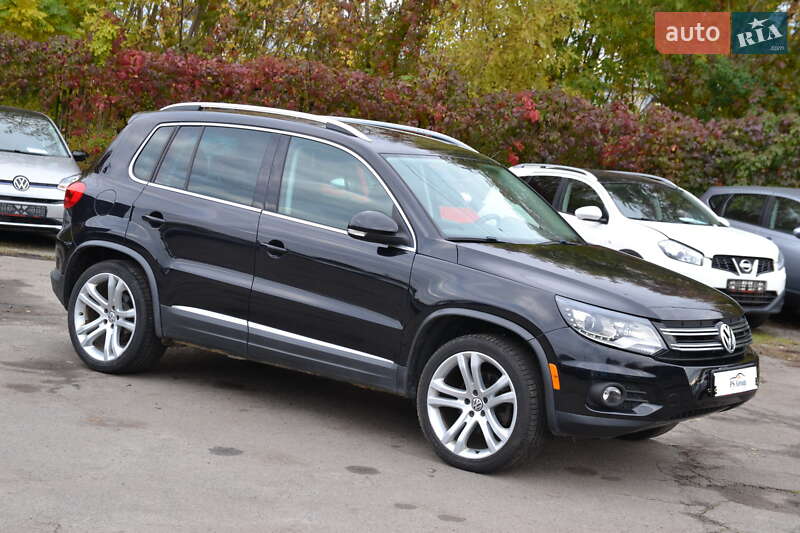 Внедорожник / Кроссовер Volkswagen Tiguan 2012 в Луцке