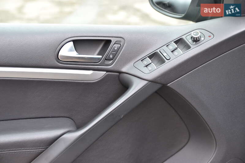 Внедорожник / Кроссовер Volkswagen Tiguan 2012 в Луцке