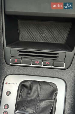 Внедорожник / Кроссовер Volkswagen Tiguan 2012 в 
