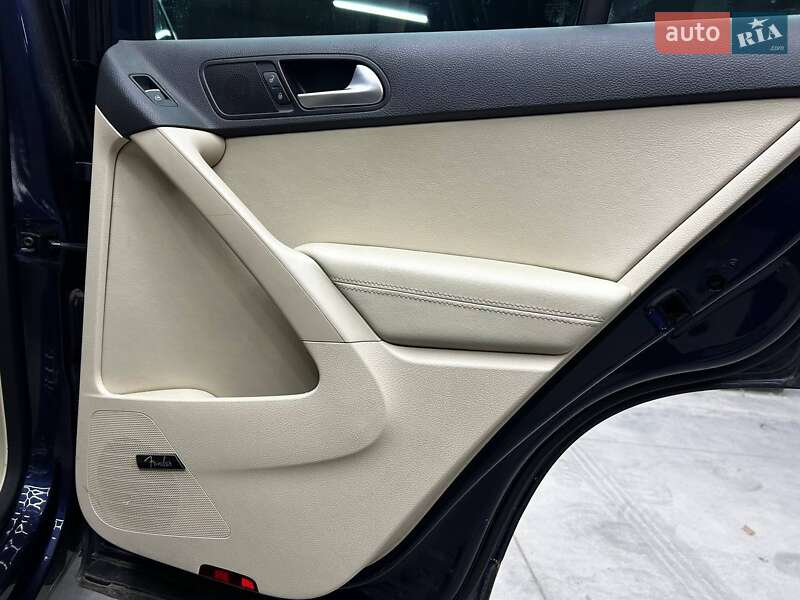 Внедорожник / Кроссовер Volkswagen Tiguan 2014 в Черновцах
