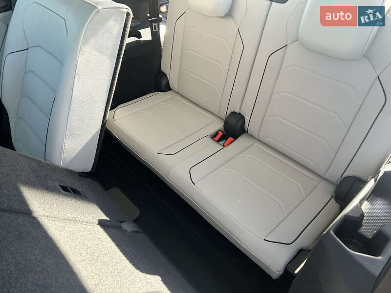 Позашляховик / Кросовер Volkswagen Tiguan 2019 в Буську фото 11 Позашляховик / Кросовер Volkswagen Tiguan 2019 в Буську