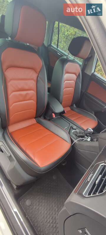 Внедорожник / Кроссовер Volkswagen Tiguan 2020 в Днепре фото 15 Внедорожник / Кроссовер Volkswagen Tiguan 2020 в Днепре