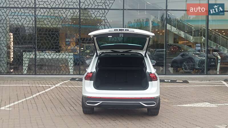 Внедорожник / Кроссовер Volkswagen Tiguan 2021 в Киеве фото 10 Внедорожник / Кроссовер Volkswagen Tiguan 2021 в Киеве