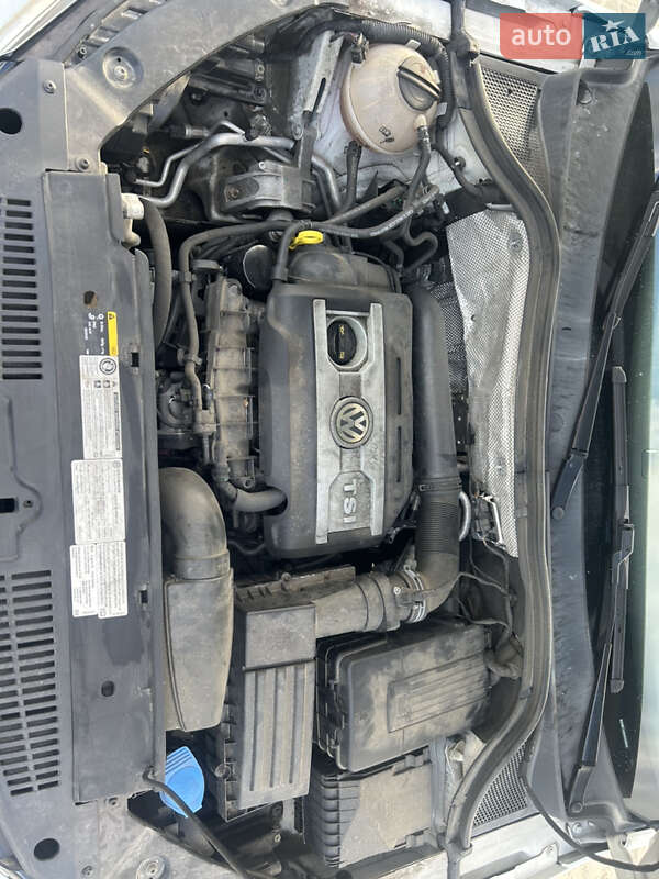 Внедорожник / Кроссовер Volkswagen Tiguan 2016 в Ровно фото 17 Внедорожник / Кроссовер Volkswagen Tiguan 2016 в Ровно