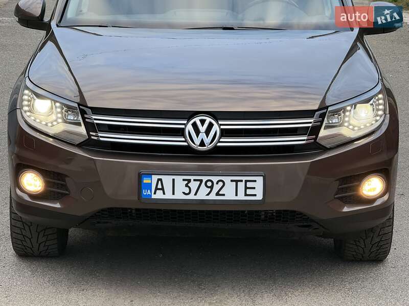 Позашляховик / Кросовер Volkswagen Tiguan 2013 в Києві