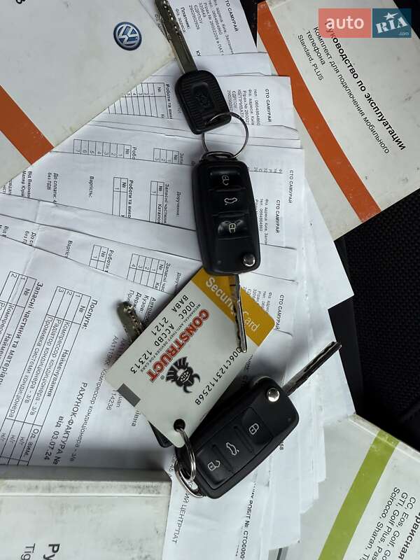 Позашляховик / Кросовер Volkswagen Tiguan 2013 в Києві