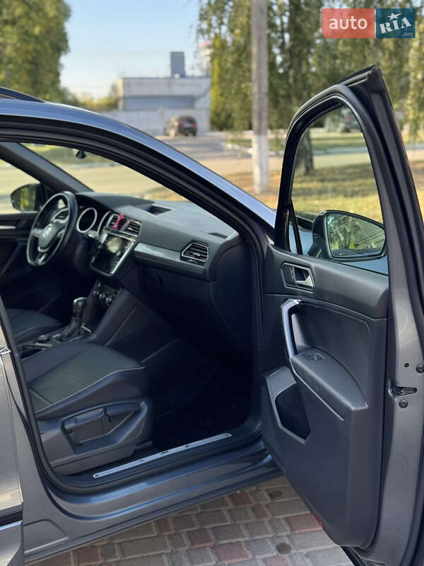 Внедорожник / Кроссовер Volkswagen Tiguan 2021 в Лубнах