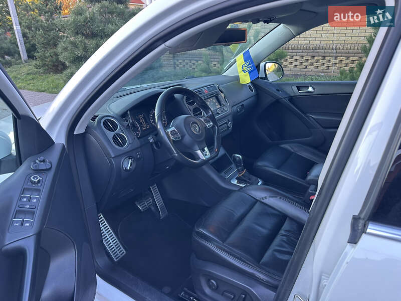 Позашляховик / Кросовер Volkswagen Tiguan 2010 в Луцьку фото 14 Позашляховик / Кросовер Volkswagen Tiguan 2010 в Луцьку