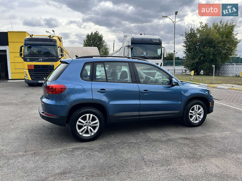 Позашляховик / Кросовер Volkswagen Tiguan 2016 в Василькові