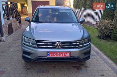 Позашляховик / Кросовер Volkswagen Tiguan 2019 в Львові Позашляховик / Кросовер Volkswagen Tiguan 2019 в Львові