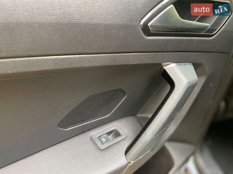 Внедорожник / Кроссовер Volkswagen Tiguan 2017 в Киеве фото 22 Внедорожник / Кроссовер Volkswagen Tiguan 2017 в Киеве