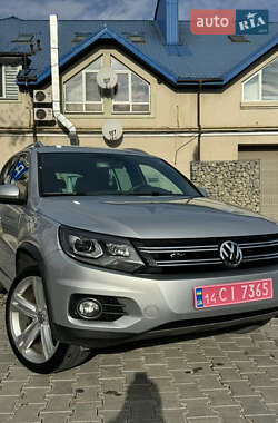 Позашляховик / Кросовер Volkswagen Tiguan 2016 в Івано-Франківську