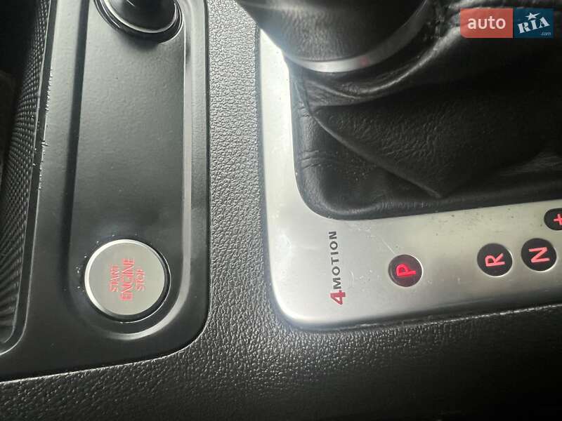 Позашляховик / Кросовер Volkswagen Tiguan 2015 в Дніпрі