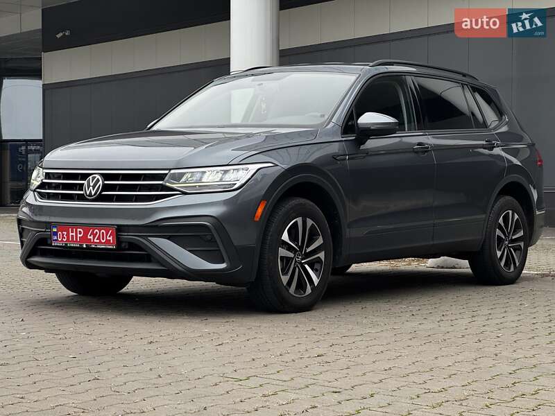 Внедорожник / Кроссовер Volkswagen Tiguan 2022 в Киеве