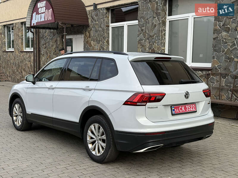 Позашляховик / Кросовер Volkswagen Tiguan 2018 в Володимирі