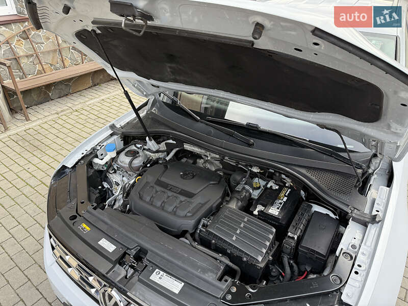 Позашляховик / Кросовер Volkswagen Tiguan 2018 в Володимирі