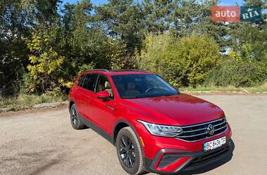 Позашляховик / Кросовер Volkswagen Tiguan 2023 в Львові