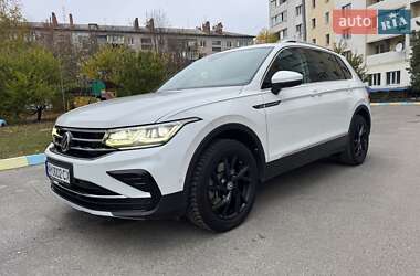 Позашляховик / Кросовер Volkswagen Tiguan 2021 в Малині