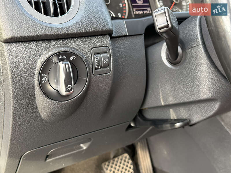 Внедорожник / Кроссовер Volkswagen Tiguan 2015 в Тернополе