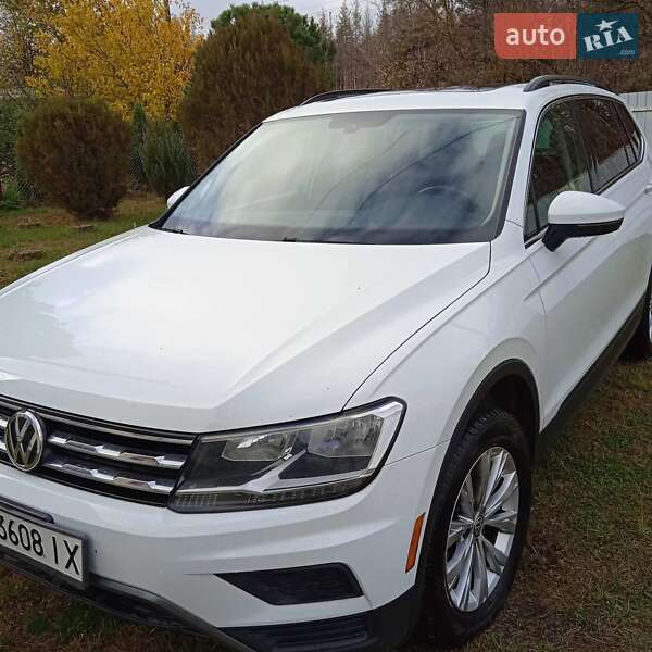 Позашляховик / Кросовер Volkswagen Tiguan 2019 в Чугуєві