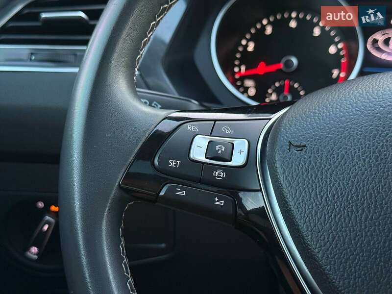 Внедорожник / Кроссовер Volkswagen Tiguan 2021 в Кривом Роге