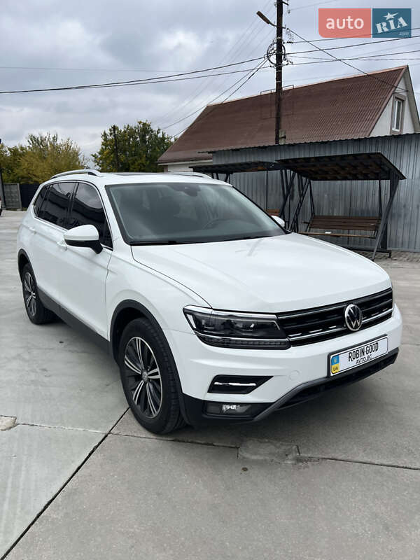 Внедорожник / Кроссовер Volkswagen Tiguan 2017 в Белой Церкви