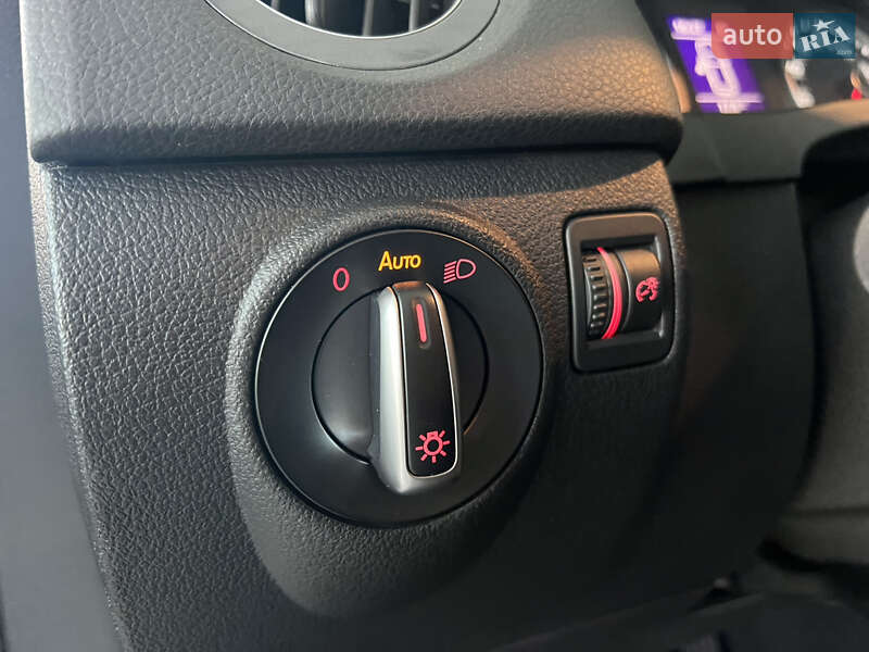 Внедорожник / Кроссовер Volkswagen Tiguan 2016 в Николаеве