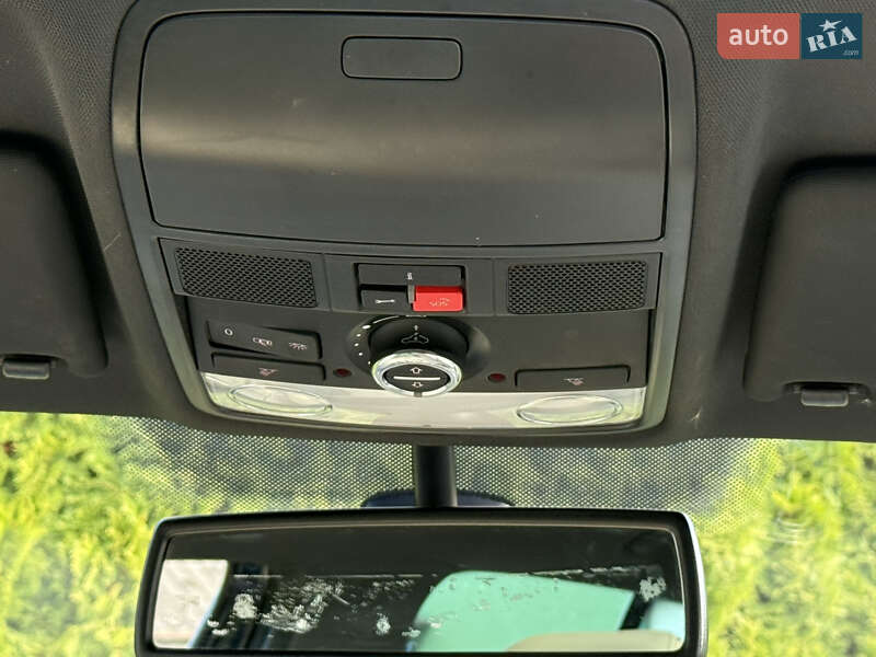 Позашляховик / Кросовер Volkswagen Tiguan 2015 в Стрию