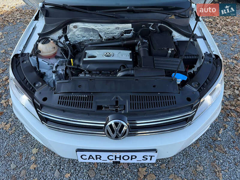 Внедорожник / Кроссовер Volkswagen Tiguan 2016 в Стрые