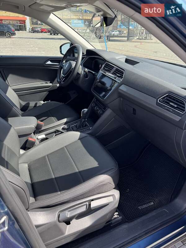 Позашляховик / Кросовер Volkswagen Tiguan 2020 в Харкові фото 10 Позашляховик / Кросовер Volkswagen Tiguan 2020 в Харкові