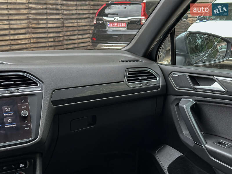 Позашляховик / Кросовер Volkswagen Tiguan 2019 в Бродах фото 113 Позашляховик / Кросовер Volkswagen Tiguan 2019 в Бродах