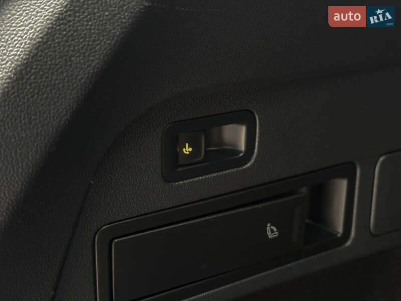 Позашляховик / Кросовер Volkswagen Tiguan 2019 в Бродах фото 121 Позашляховик / Кросовер Volkswagen Tiguan 2019 в Бродах