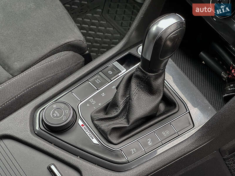 Позашляховик / Кросовер Volkswagen Tiguan 2019 в Бродах фото 138 Позашляховик / Кросовер Volkswagen Tiguan 2019 в Бродах