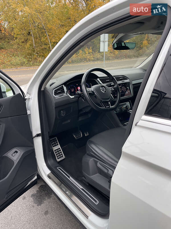 Позашляховик / Кросовер Volkswagen Tiguan 2019 в Чернігові
