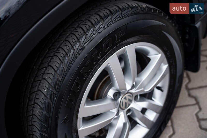 Внедорожник / Кроссовер Volkswagen Tiguan 2016 в Киеве фото 8 Внедорожник / Кроссовер Volkswagen Tiguan 2016 в Киеве