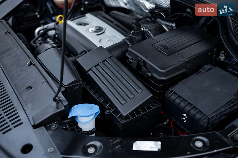 Внедорожник / Кроссовер Volkswagen Tiguan 2016 в Киеве фото 39 Внедорожник / Кроссовер Volkswagen Tiguan 2016 в Киеве