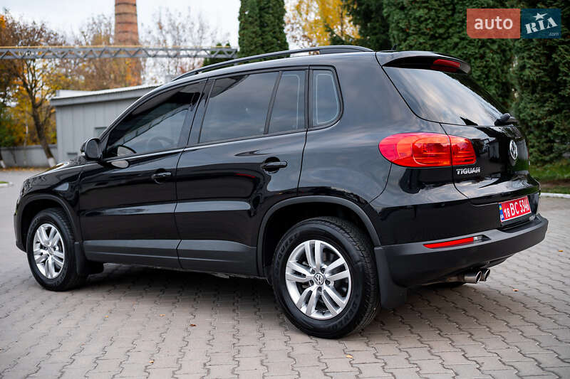 Внедорожник / Кроссовер Volkswagen Tiguan 2016 в Киеве фото 52 Внедорожник / Кроссовер Volkswagen Tiguan 2016 в Киеве